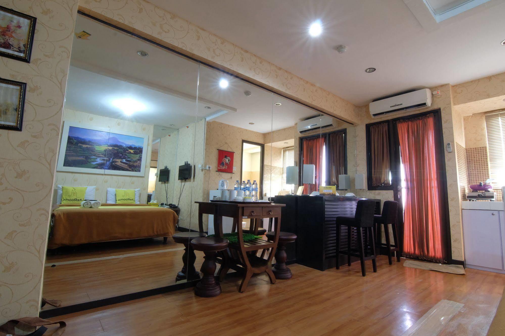 Literooms Kebagusan Jakarta Exterior foto